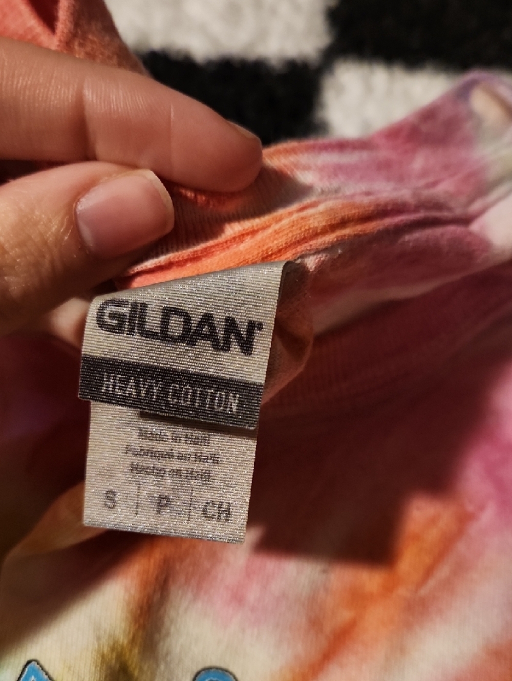 Gildan Tie-Dye Tee in Pink, Orange and Yellow - Picture 2 of 2